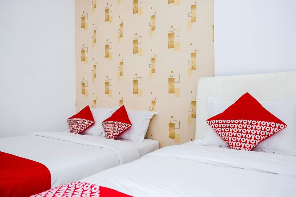 Family Studio | Desk, free WiFi, bed sheets