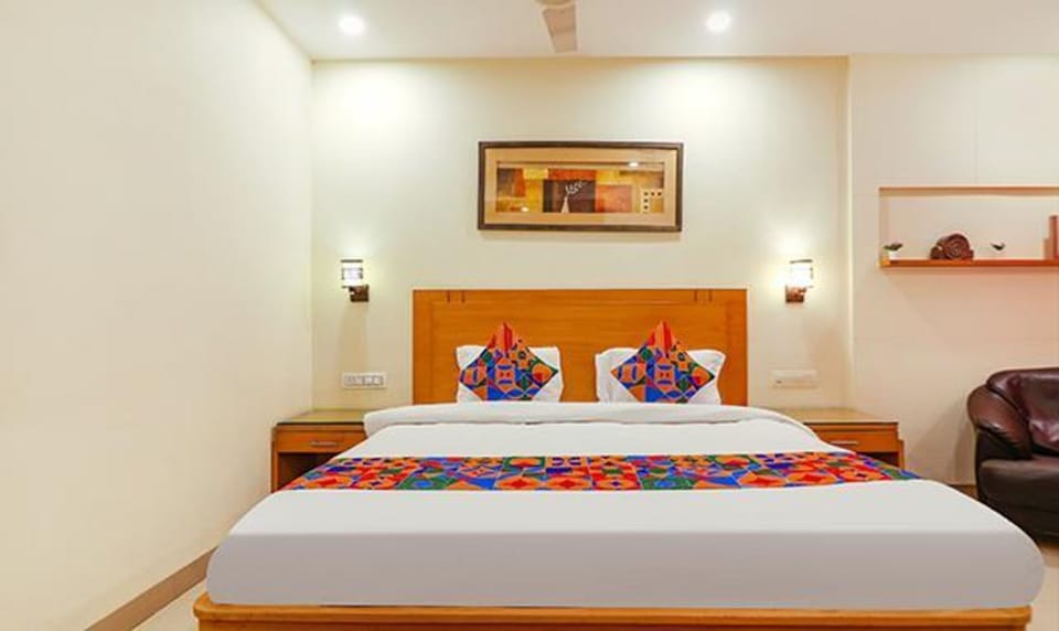Premium Room | Egyptian cotton sheets, premium bedding, in-room safe, free WiFi