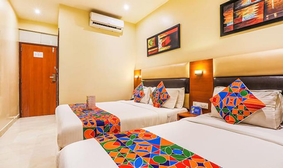 Family Room | Egyptian cotton sheets, premium bedding, in-room safe, free WiFi