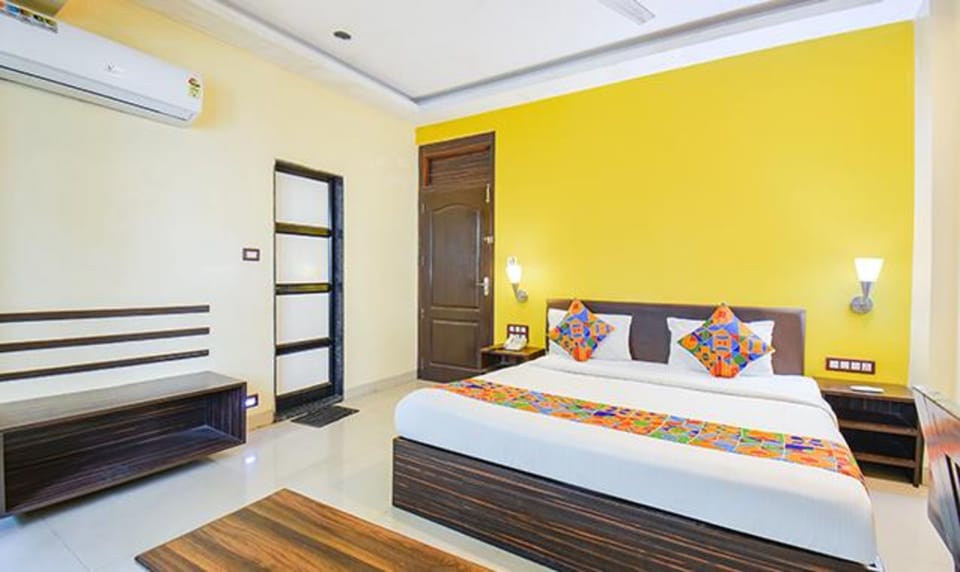 Deluxe Room | Egyptian cotton sheets, premium bedding, in-room safe, free WiFi