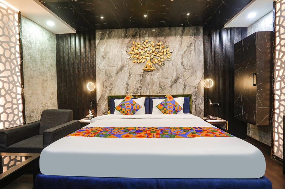 Executive Room | Egyptian cotton sheets, premium bedding, in-room safe, WiFi (free)