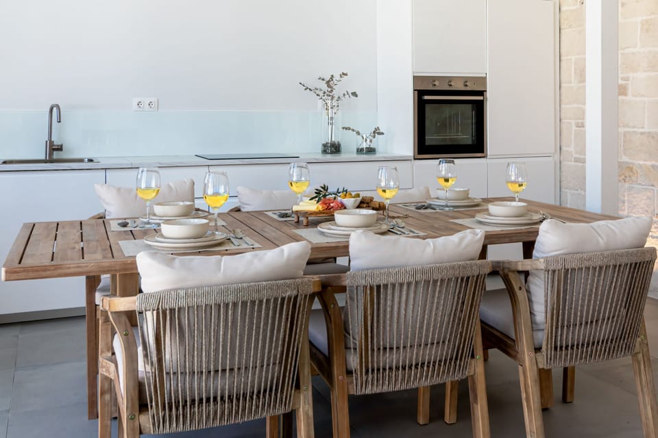 Deluxe Villa, Sea View | Private kitchen | Full-size fridge, oven, dishwasher, espresso maker