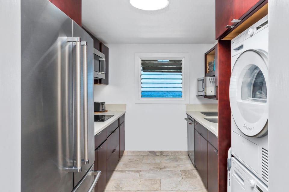 Kitchen connected to the desk area/living room