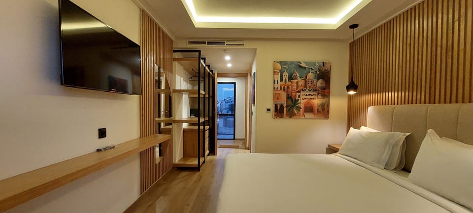 Standard Double Room | Premium bedding, down comforters, minibar, individually decorated