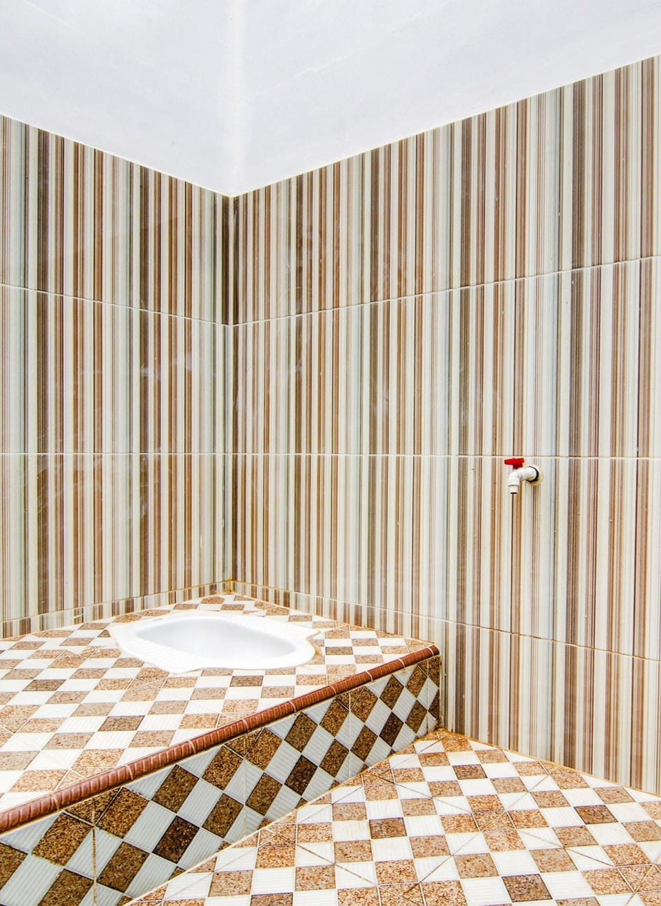 Basic Double Room | Bathroom | Shower, soap