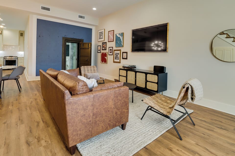 Apartment (1 Bedroom) | Interior