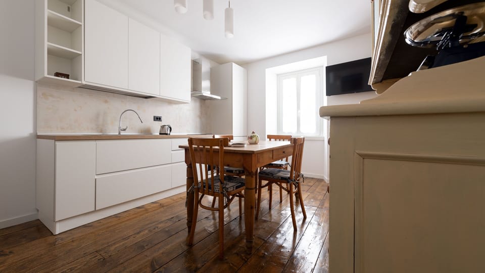 Apartment (1 Bedroom) | Interior