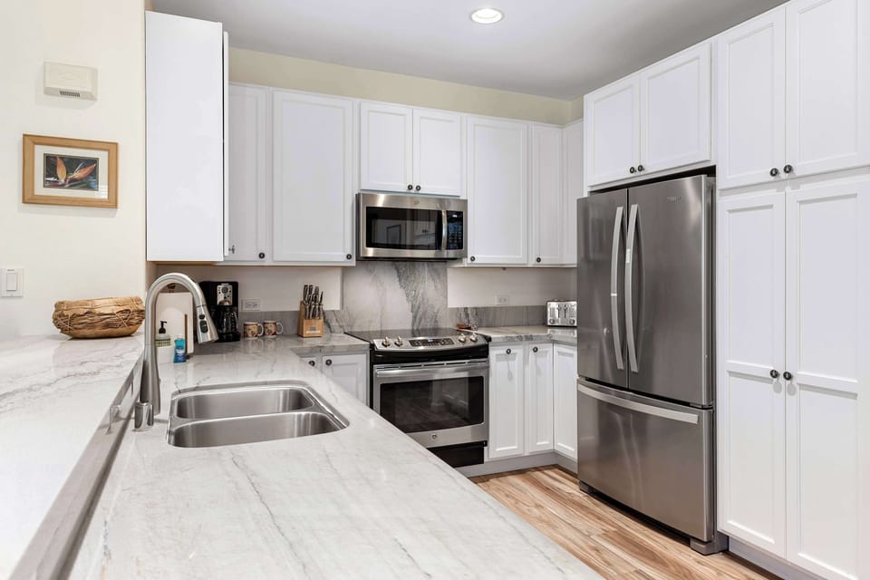 Condo, Multiple Beds, Patio, Garden View (Honu Harmony) | Private kitchen | Fridge, microwave, oven, stovetop