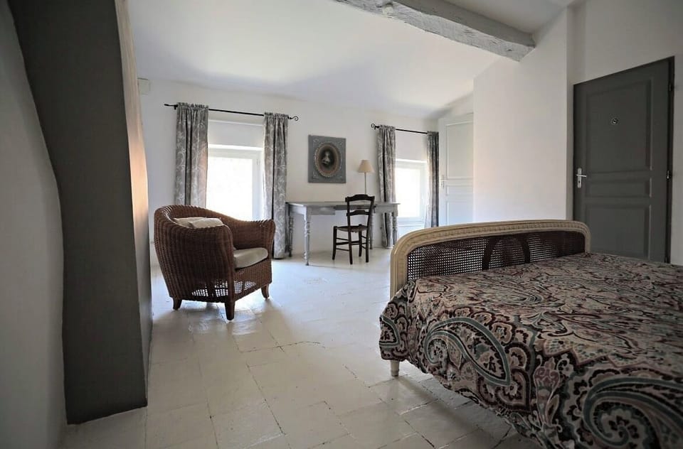 Comfort Double Room (2 L) | Premium bedding, down comforters, individually decorated
