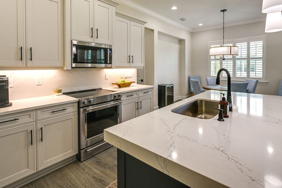 Kitchen | Keurig Coffee Maker | Crockpot