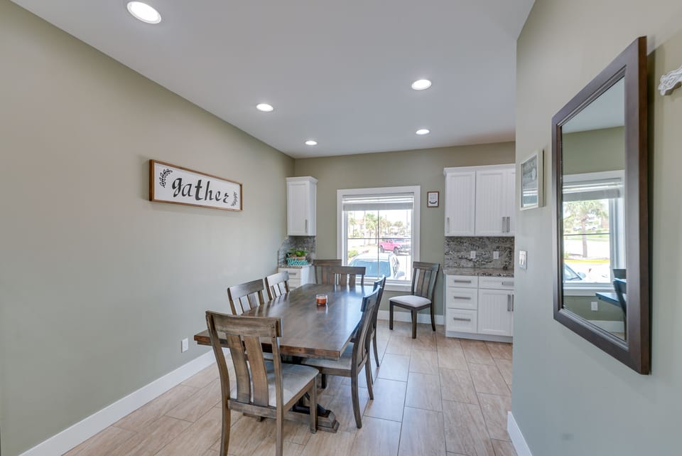 Dining Room | 1st Floor