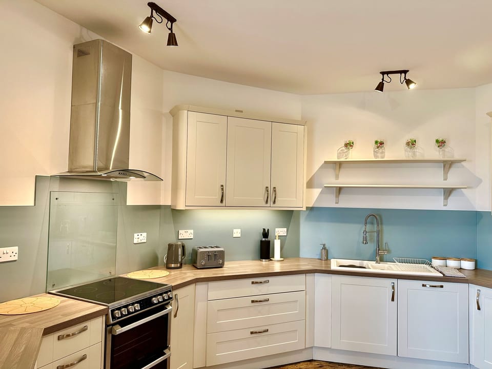 Spacious kitchen for cooking up a treat