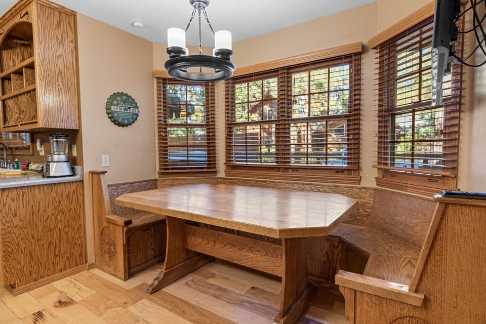 Breakfast Nook
