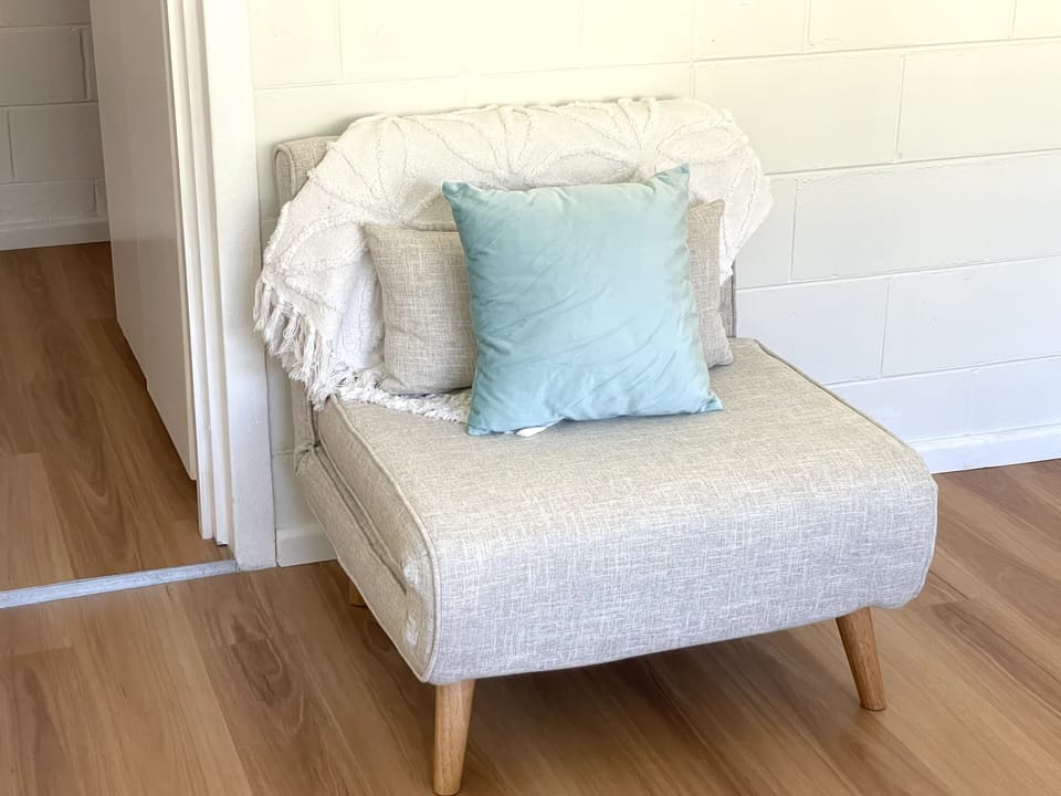 Sofa Chair-extends as a single sofa bed