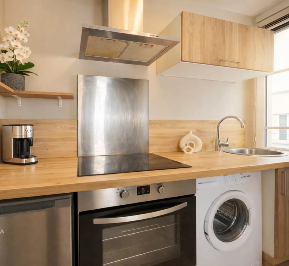 The kitchen is fully equipped