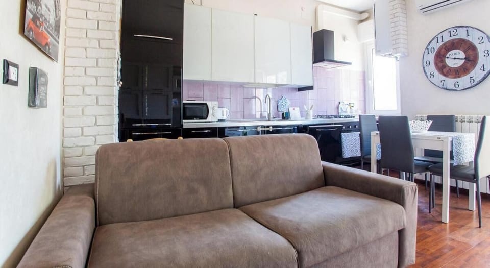 House, 2 Bedrooms, Balcony, Ocean View | Interior