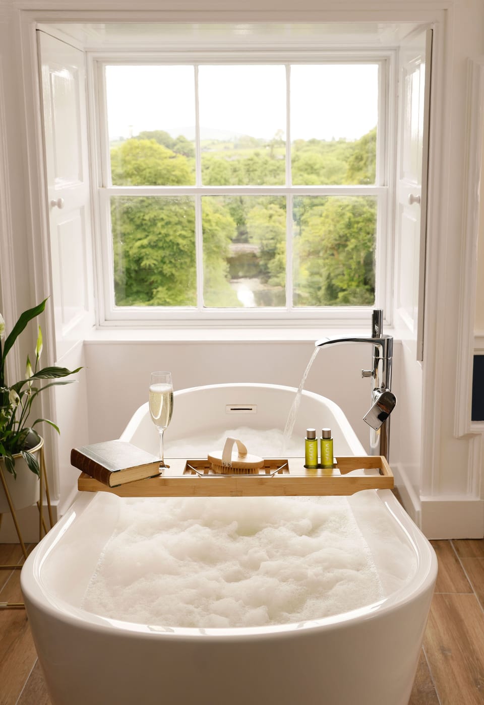 The tub with a view in the School bathroom