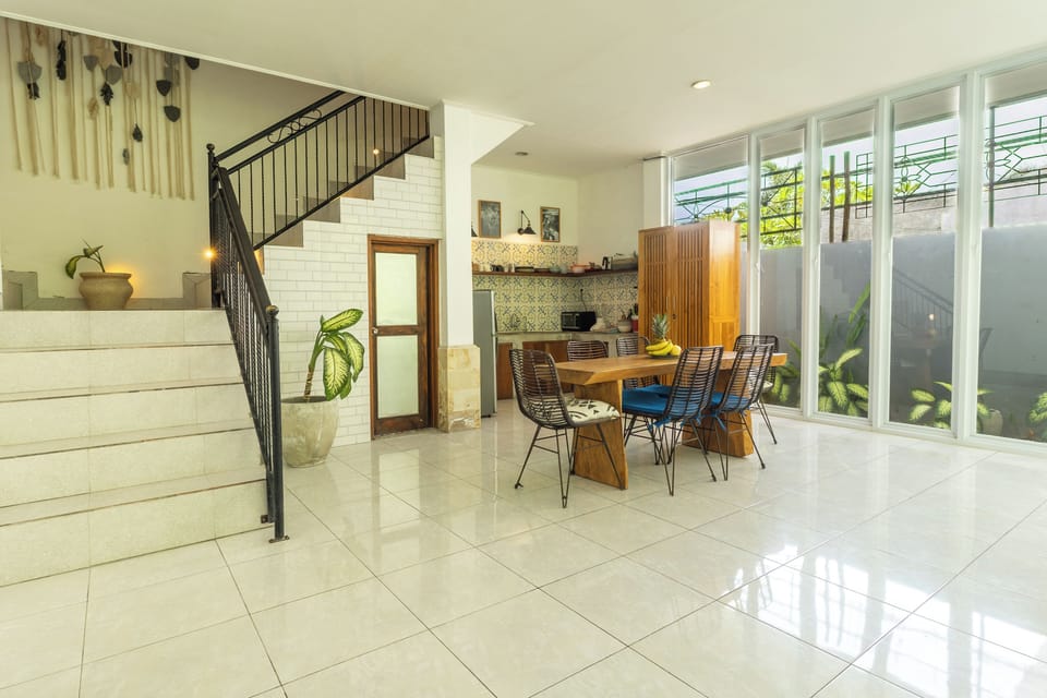 Villa | Dining room