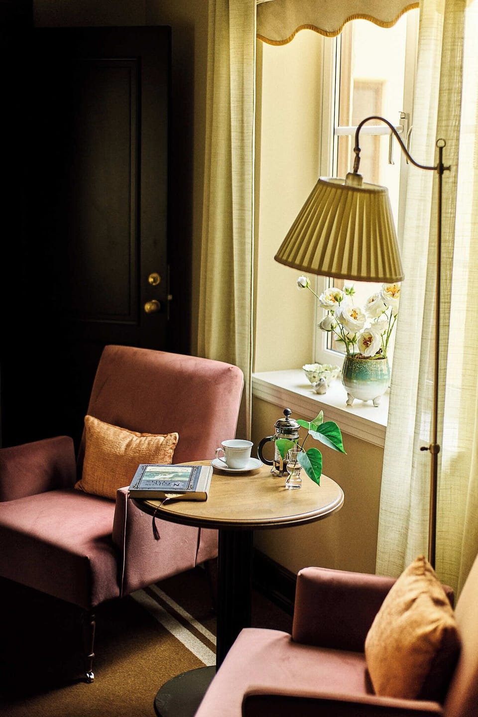 Premium bedding, pillowtop beds, minibar, in-room safe