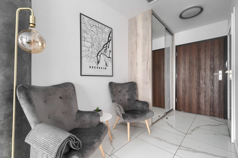 Deluxe Studio Suite | Iron/ironing board, free WiFi