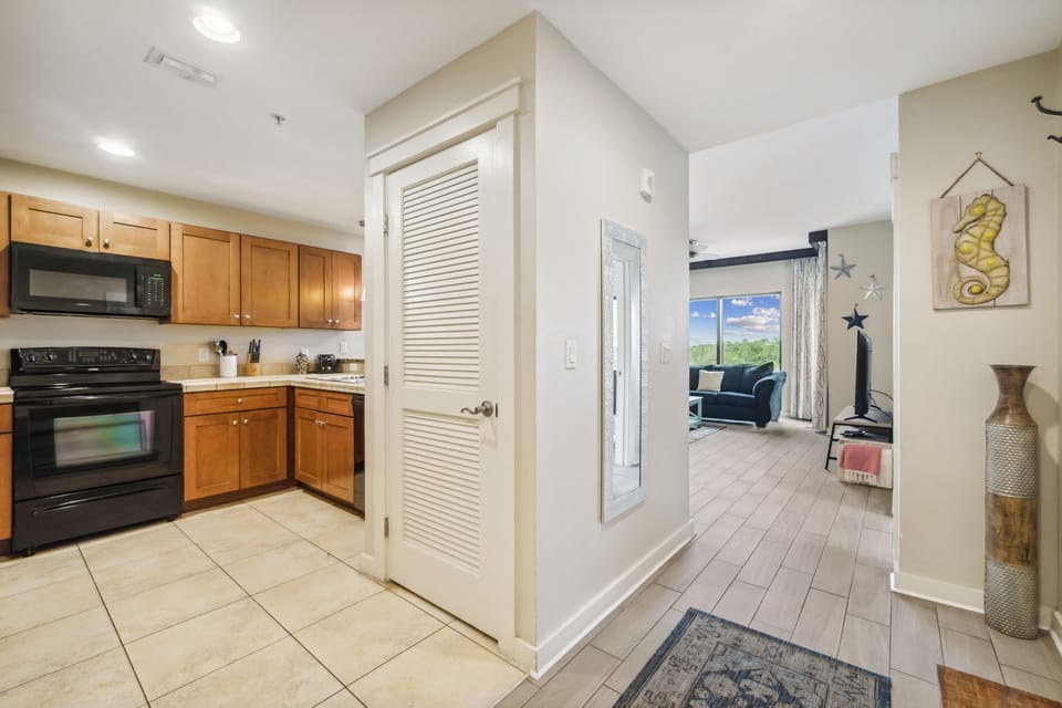 3-web-or-mls-15100-front-beach-rd-427