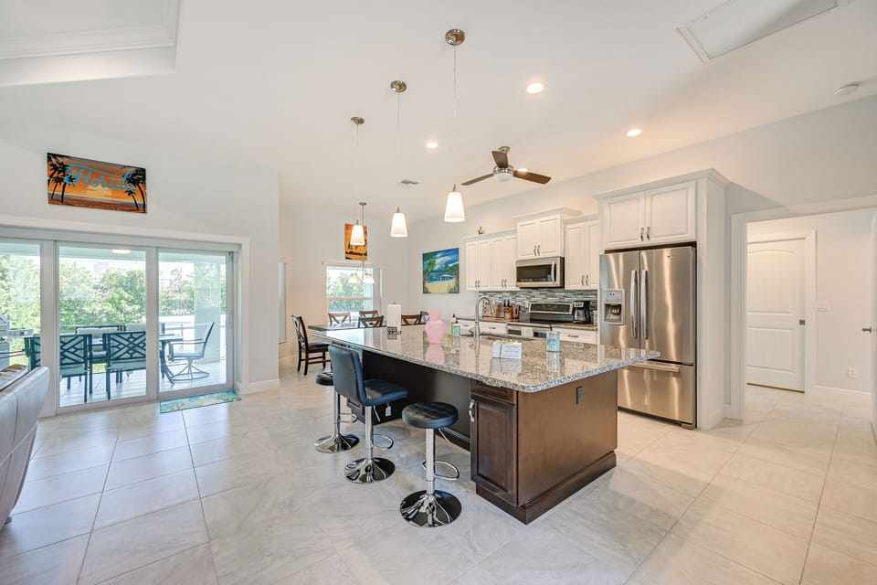 House (4 Bedrooms) | Interior