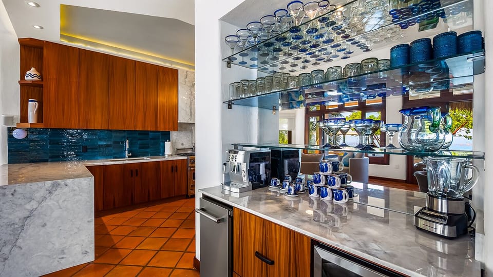 Coffee/Bar