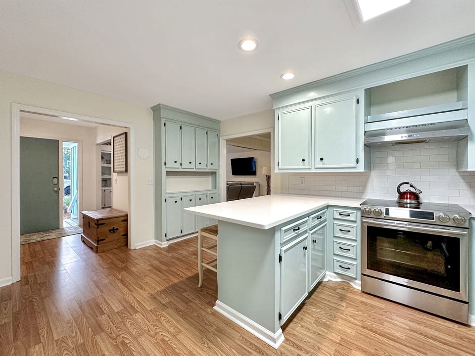 Kitchen, 3 Edgewater Alley, Wild Dunes, Isle of Palms, SC | IOP Escapes