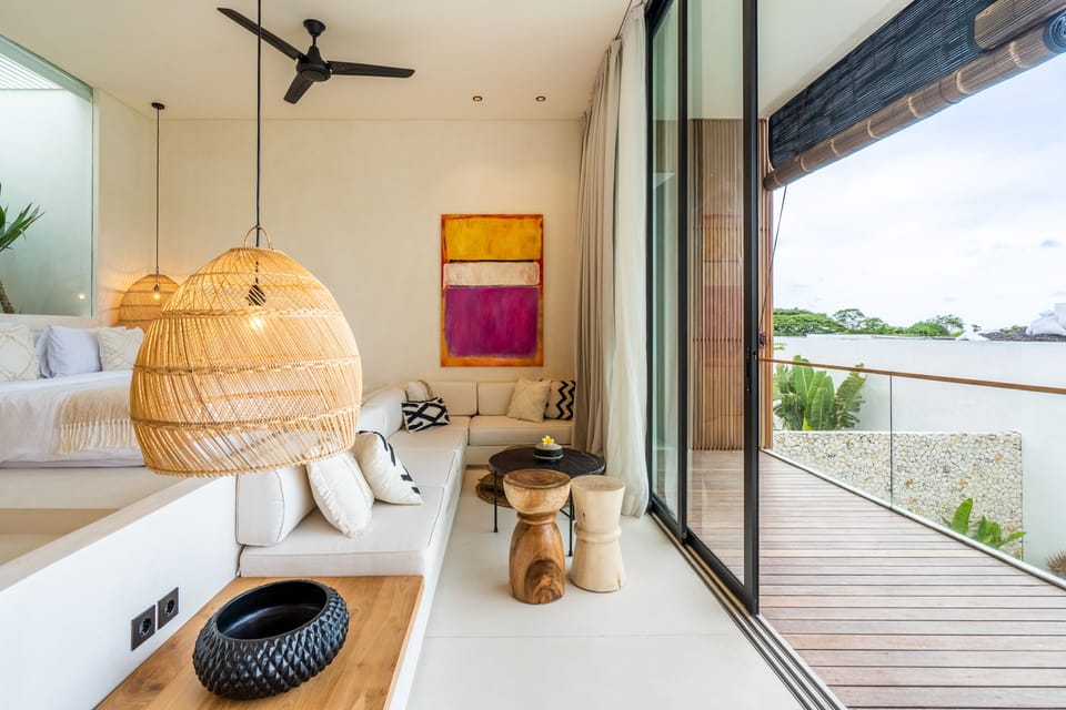 Luxury Villa | Balcony