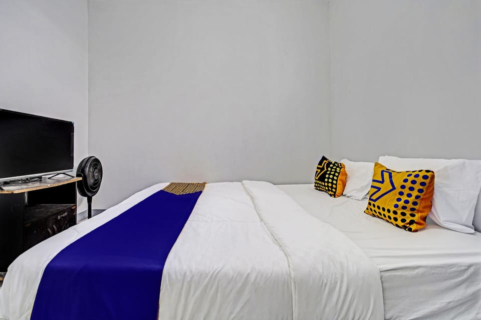 Standard Double Room | Bed sheets