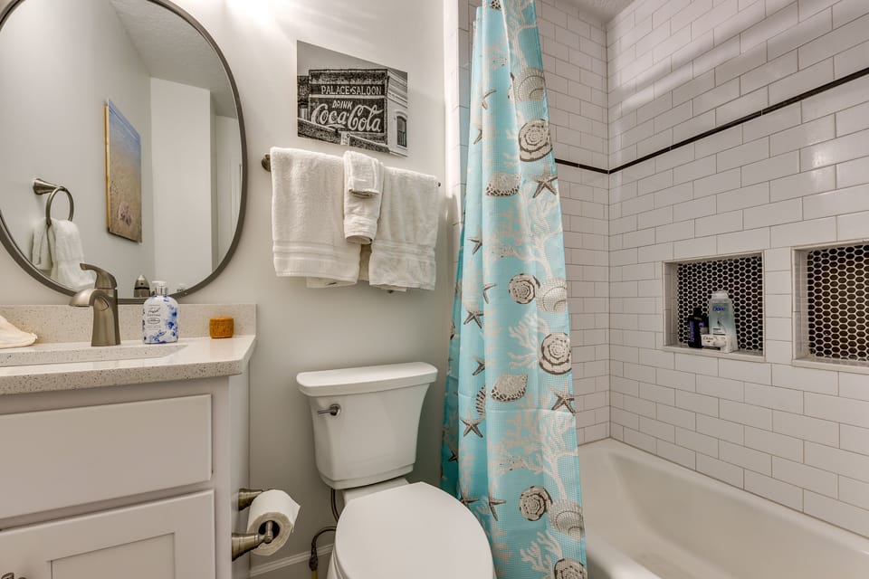 Full Bathroom