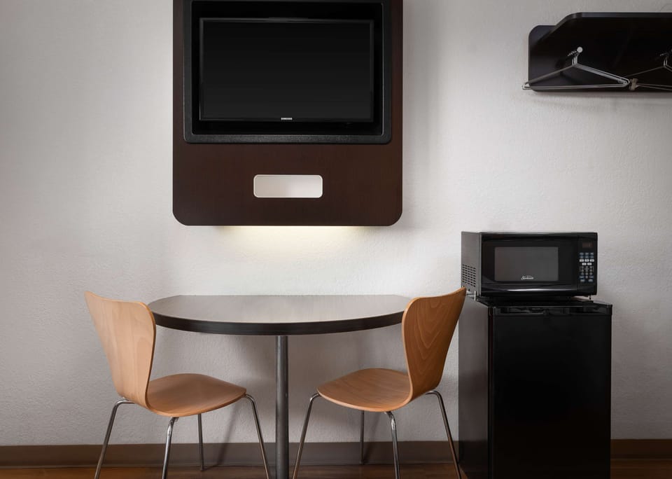 Mini-refrigerator