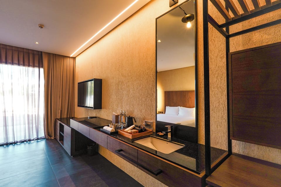 In-room safe, blackout drapes, iron/ironing board, WiFi (free)