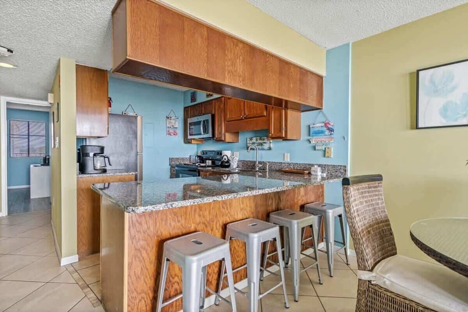 Breakfast Bar