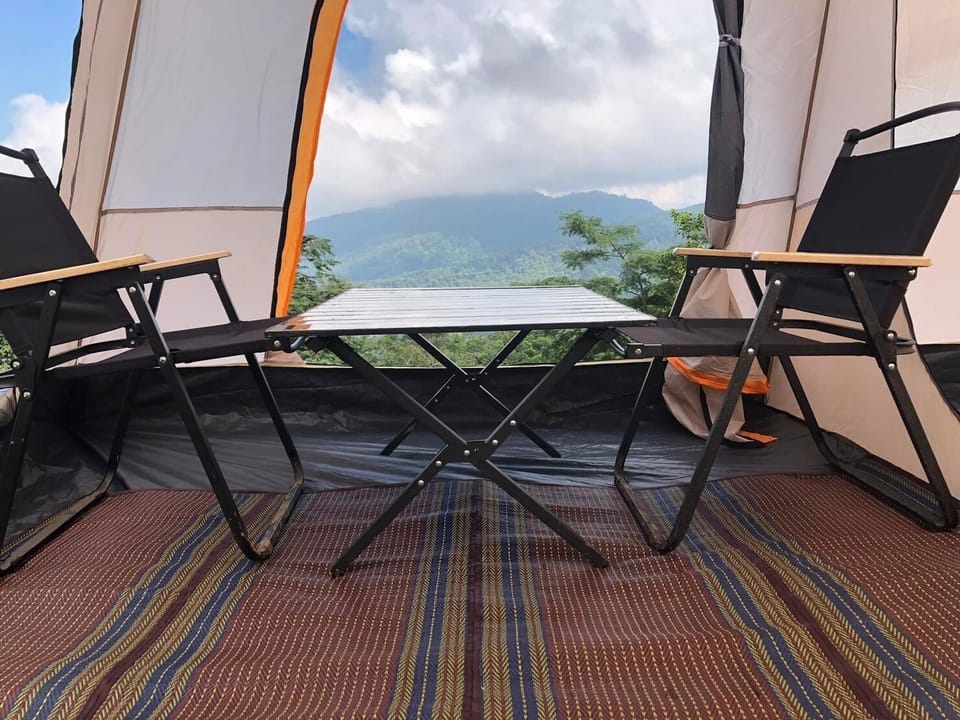 Family Tent | Living area