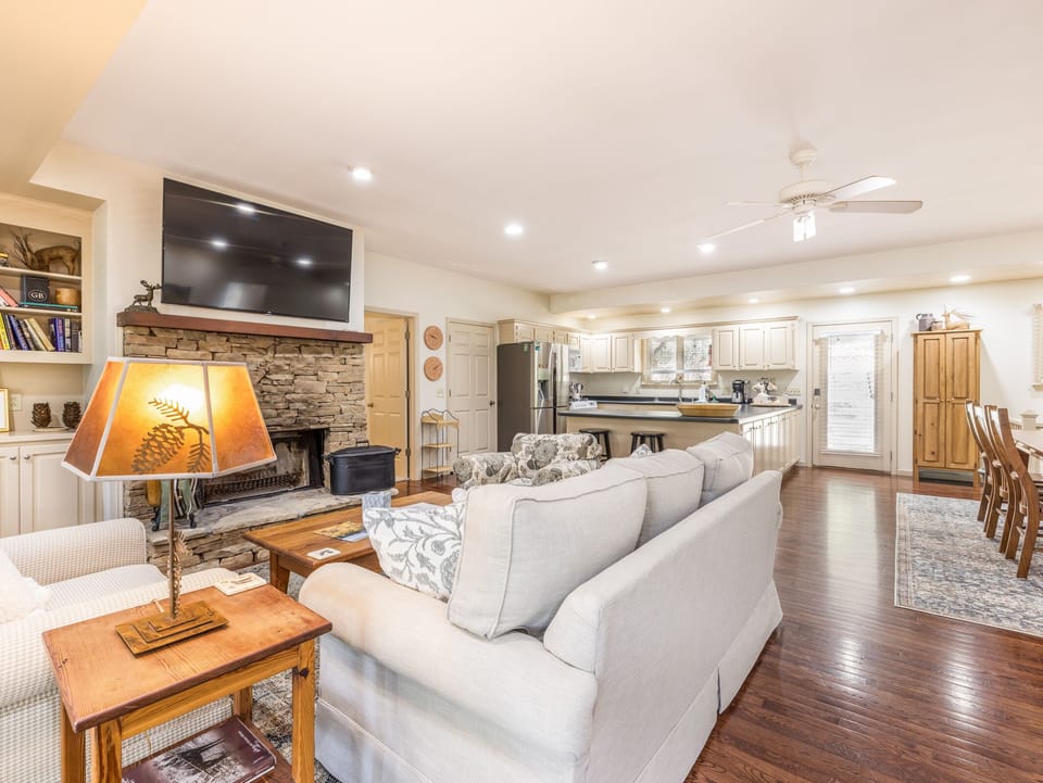 Main floor living area - Beautiful open living area with hardwood floors.