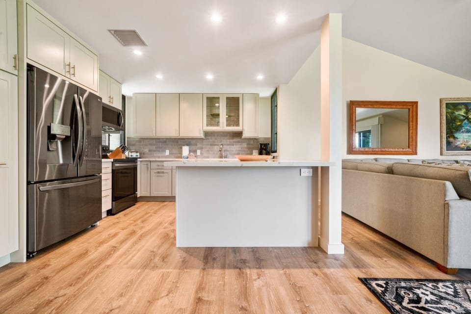 Condo, 2 Bedrooms | Private kitchen | Coffee/tea maker, fridge, oven, toaster