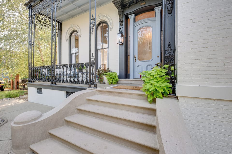 Apartment (1 Bedroom) | Interior