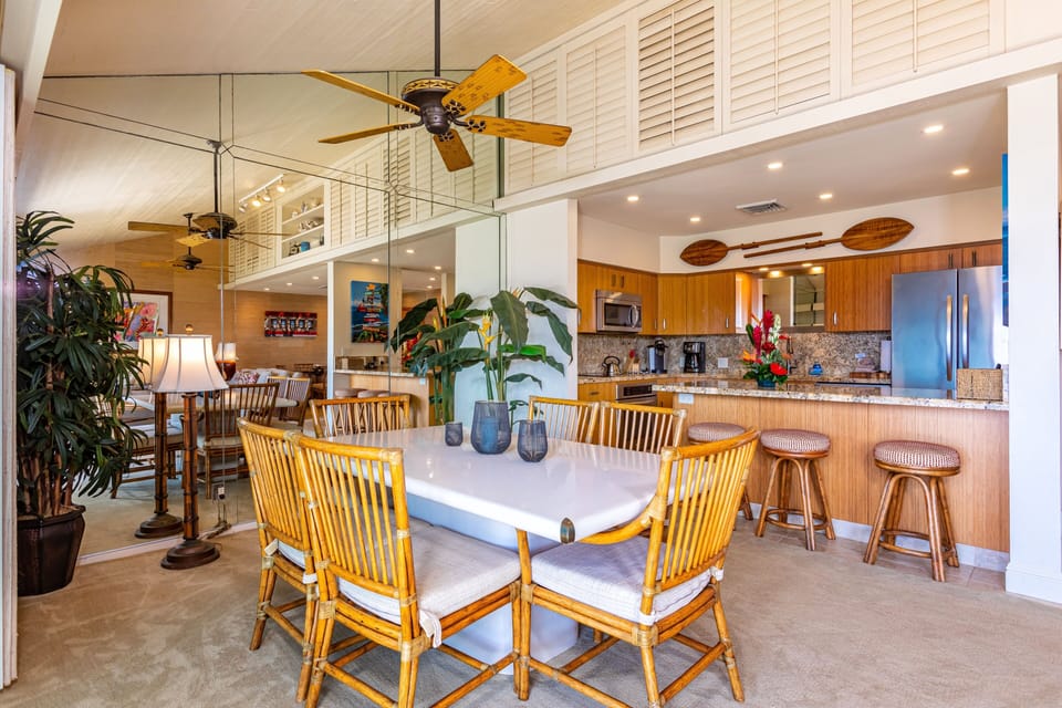 Condo, 3 Bedrooms | Dining