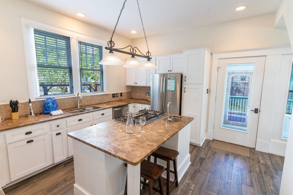 With direct access to the chef's kitchen