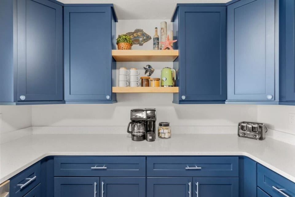 Coffee your way — drip, Keurig, or K-cups ready to brew ☕✨