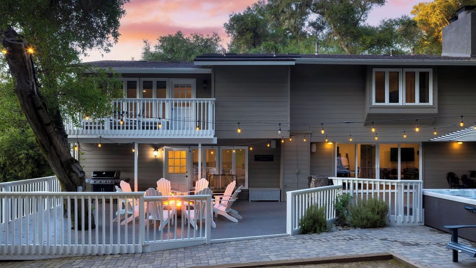 House (4 Bedrooms) | Front of property