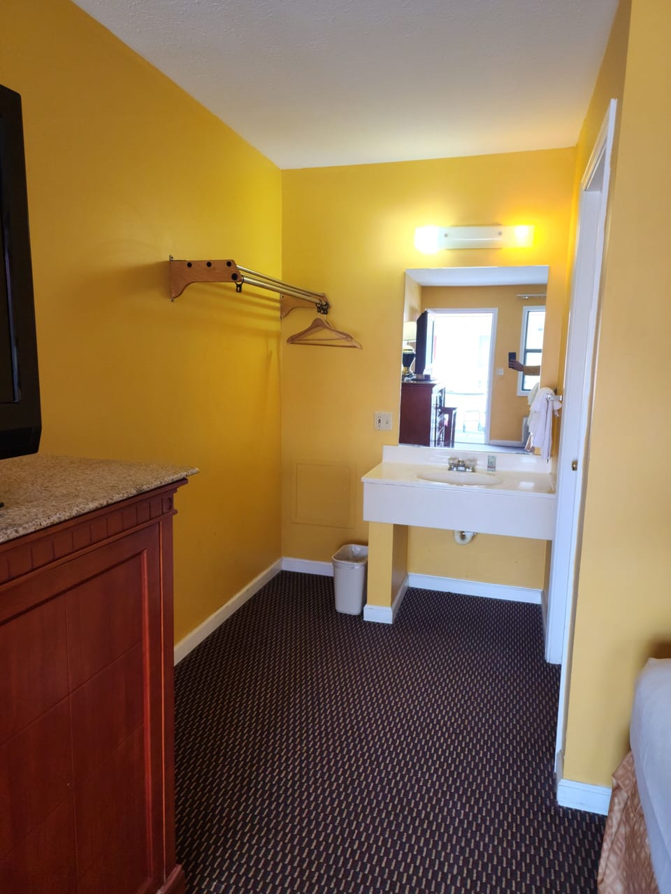 Basic Double Room | Free WiFi