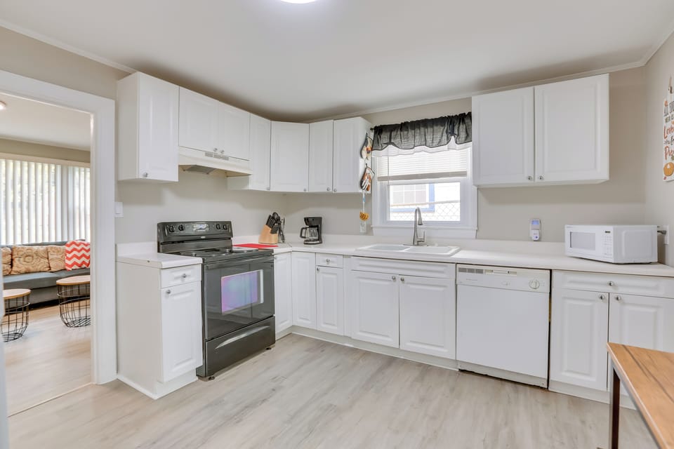 Kitchen | Cooking Basics | Dishwasher | Drip Coffee Maker