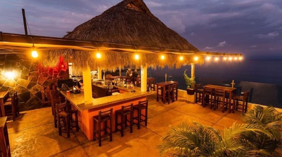 4th floor. Terraza bar and view. 