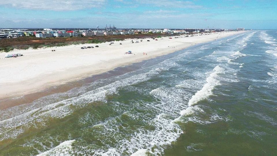 Private Pool+patio, Arcade Game, Walk to the Beach Ocean Devotion by Avantstay Cottage in Port Aransas