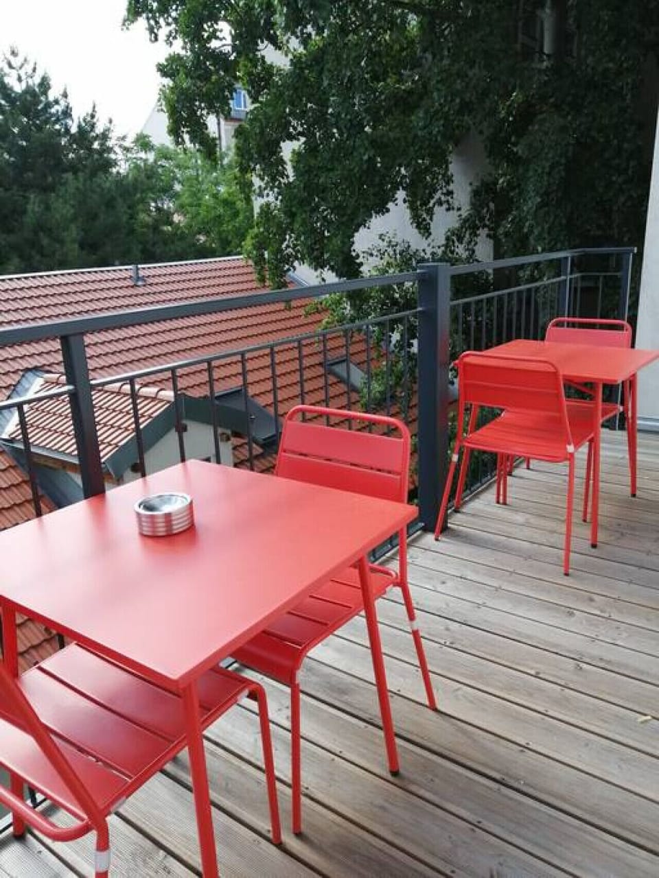Step out onto the balcony, an outdoor oasis designed by Arbio Designers, where you can bask in the fresh air and scenic beauty.