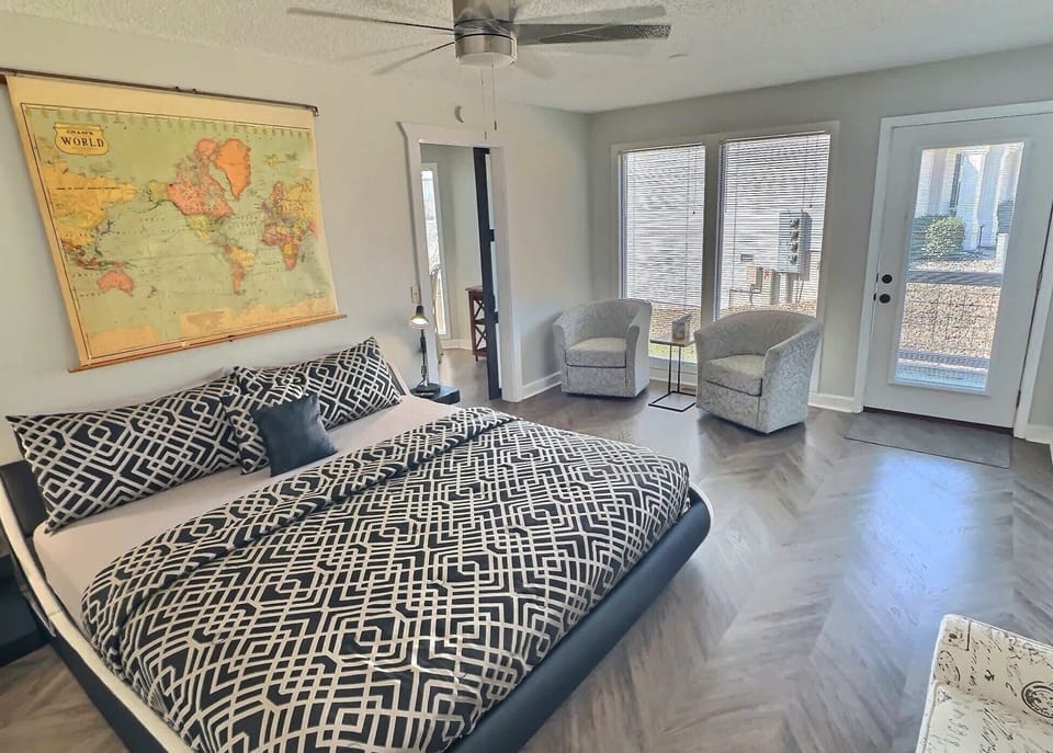 King bed and sitting area.