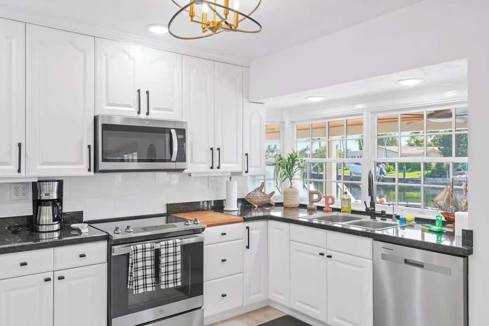 The kitchen has it all!
