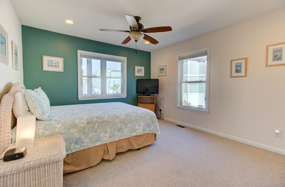 Atlantic Views-Bedroom